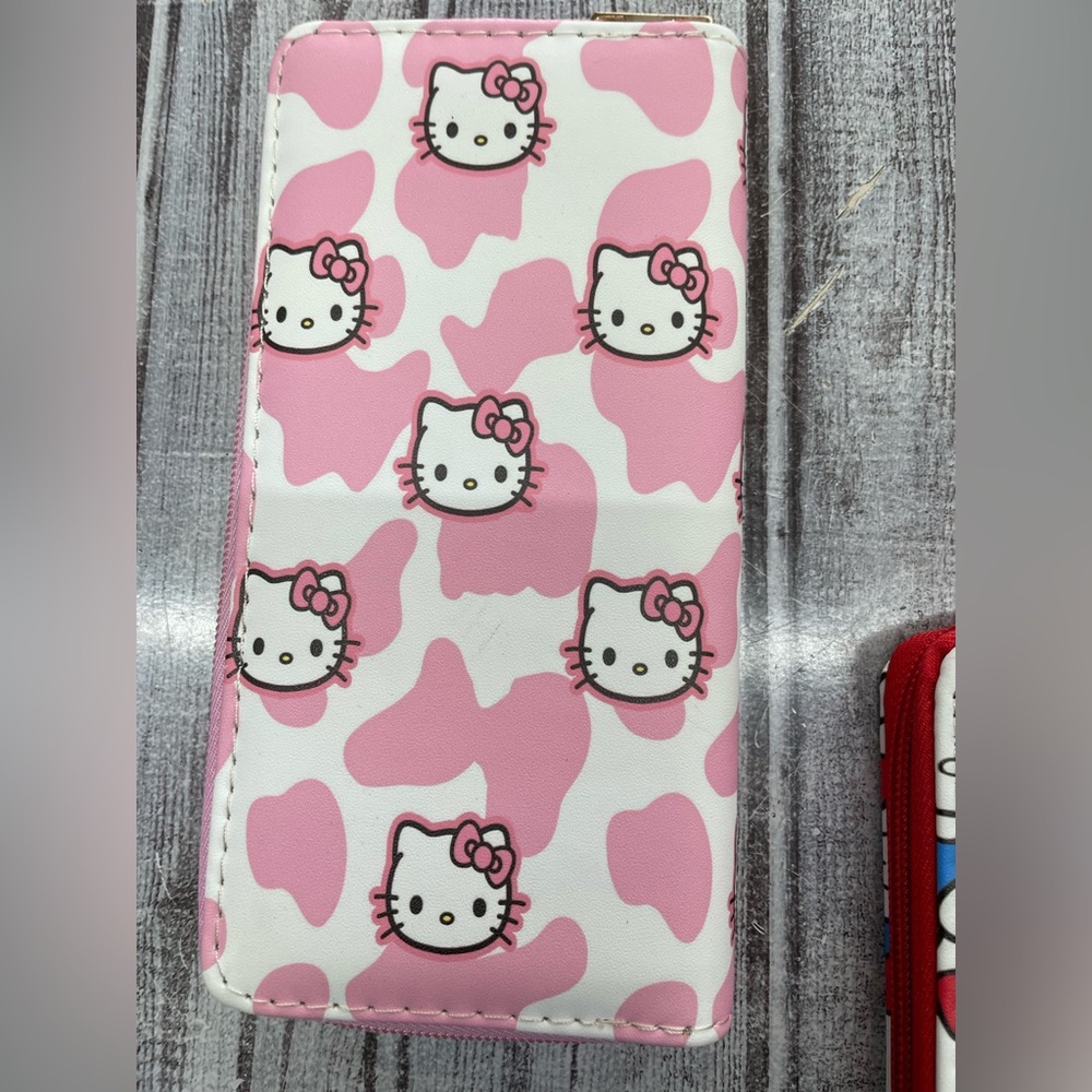 Hello Kitty wallet